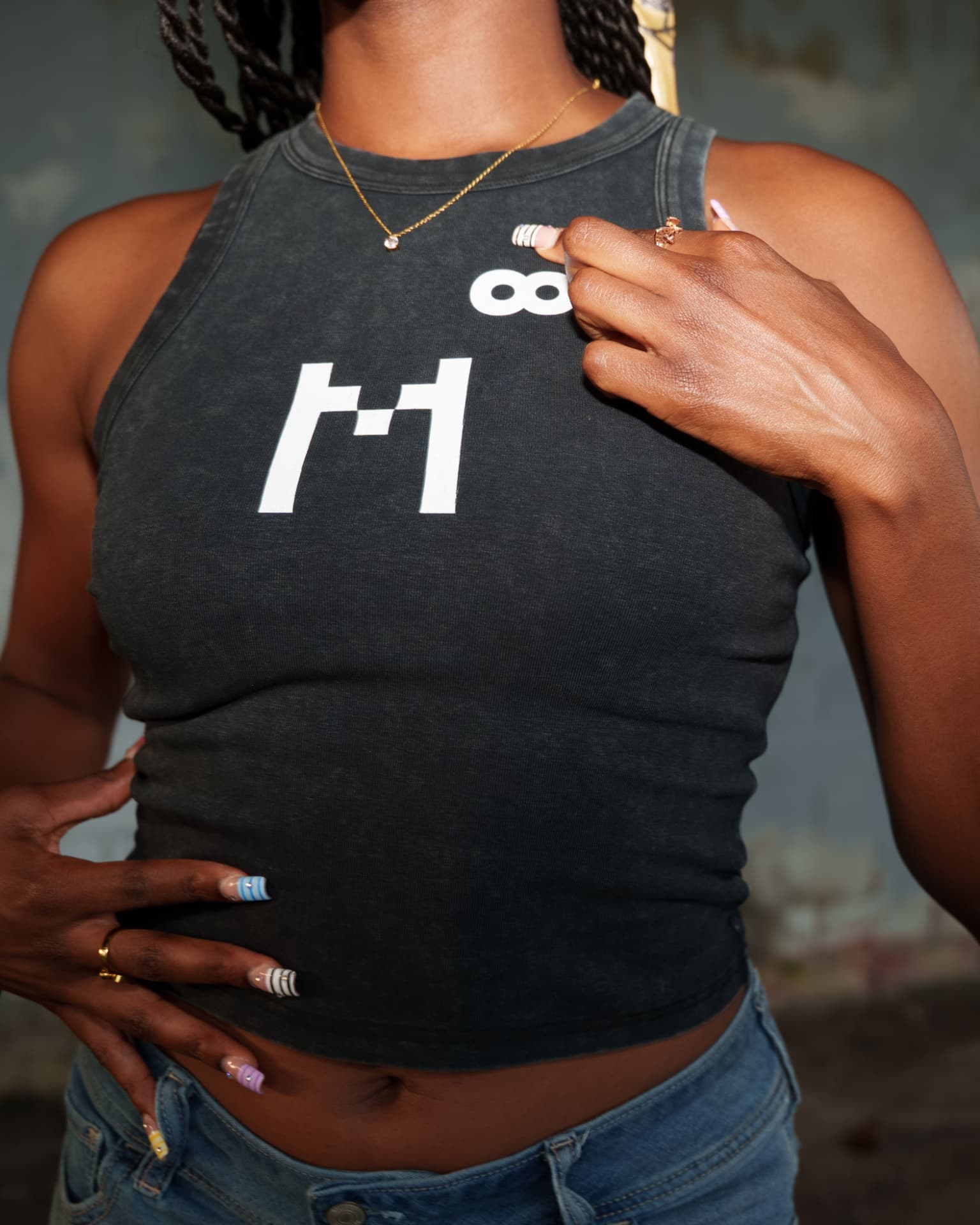 Women's snow washed cropped tank top